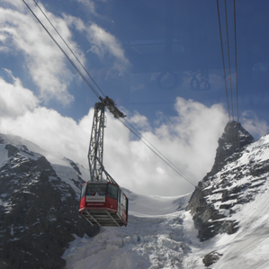 Ina piramida da fier e vaider