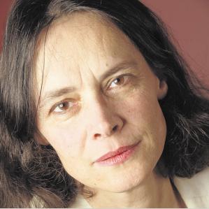 Claudia Cadruvi